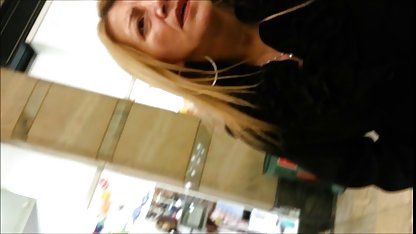 Ibu Tahu yang Terbaik - Chrissy Piper Perri Lee - bokep jepang mom hot trik-atau-terkejut